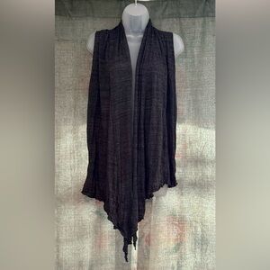 Charcoal gray Comfy USA knit vest in Medium (runs large)